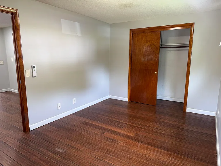93 W Broadway St #3 — Photo 15