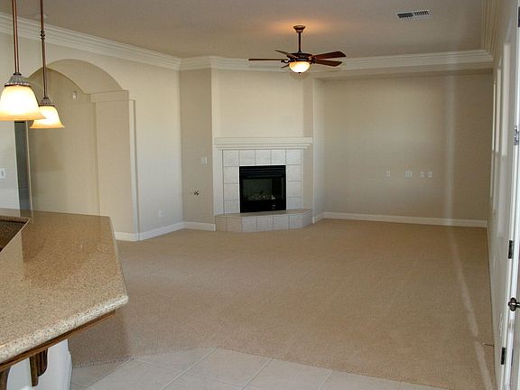 Living Rm