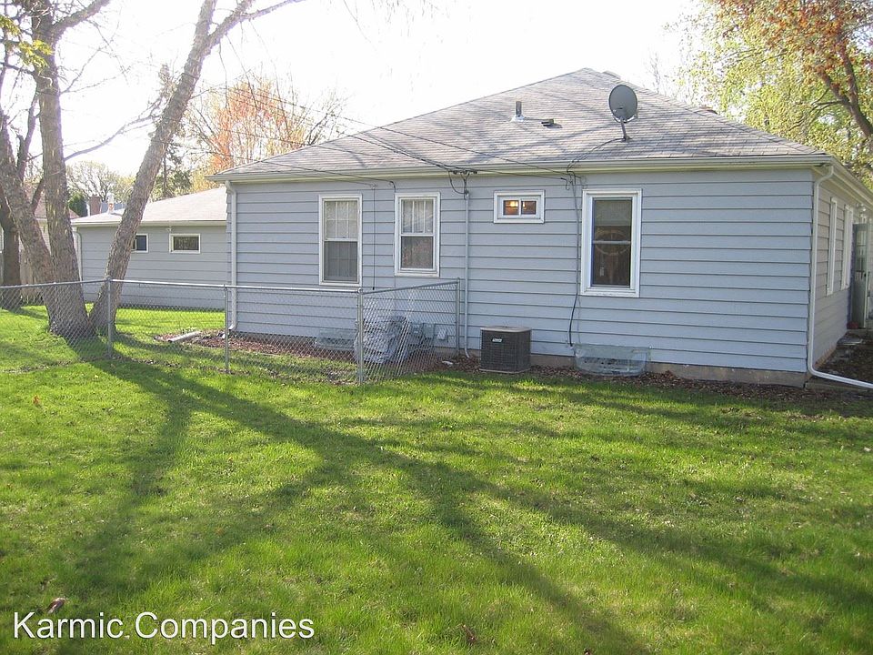 2nd image of 412 W 64th St