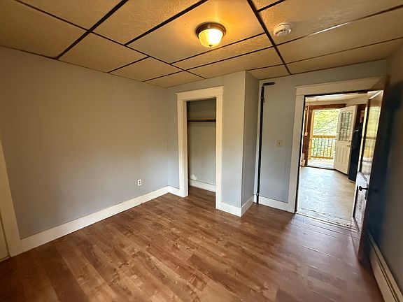 4th image of 53 Roxbury Rd #2