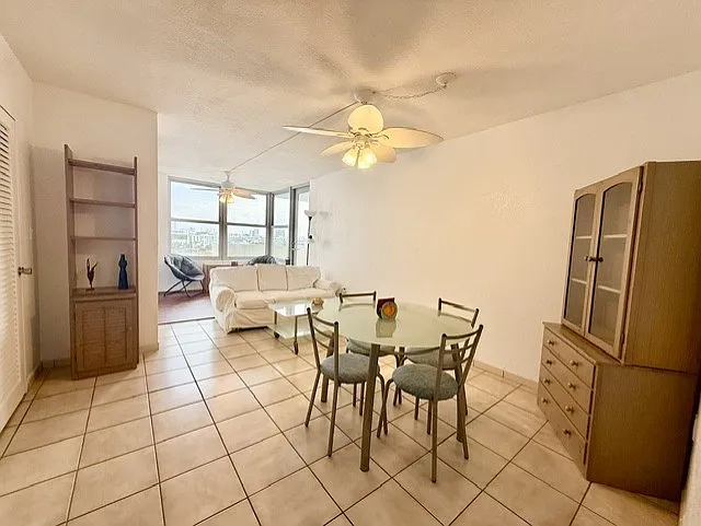 2899 Collins Ave #1114 — Photo 9