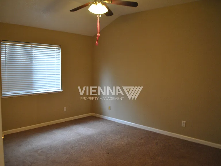 4073 N Country Dr — Photo 16