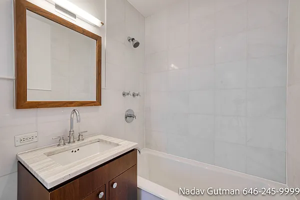 Sold by Oxford Property Group | media 28