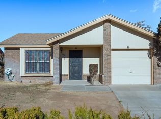605 Puffin St SW, Albuquerque, NM 87121