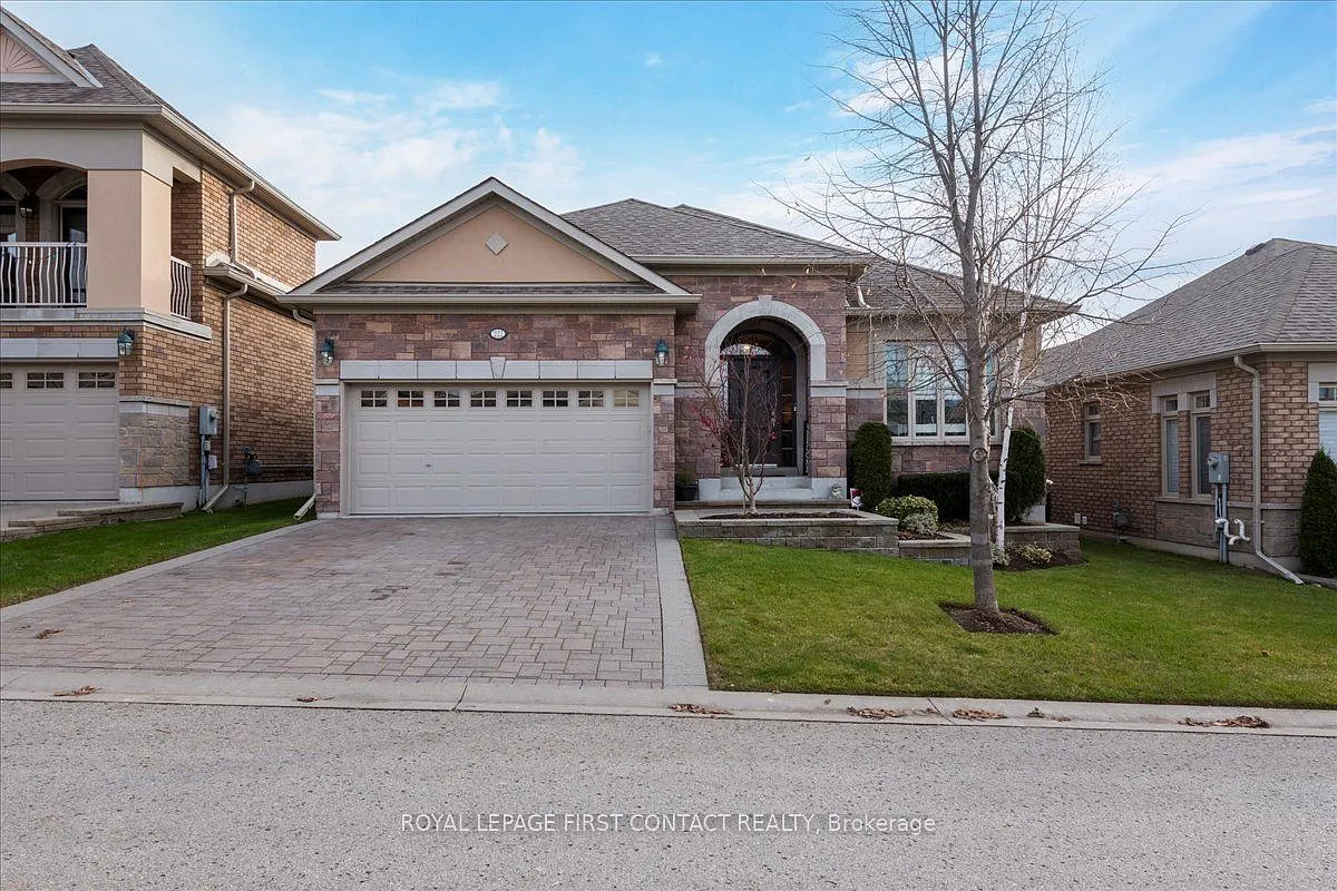 222 Ridge Way photo 1