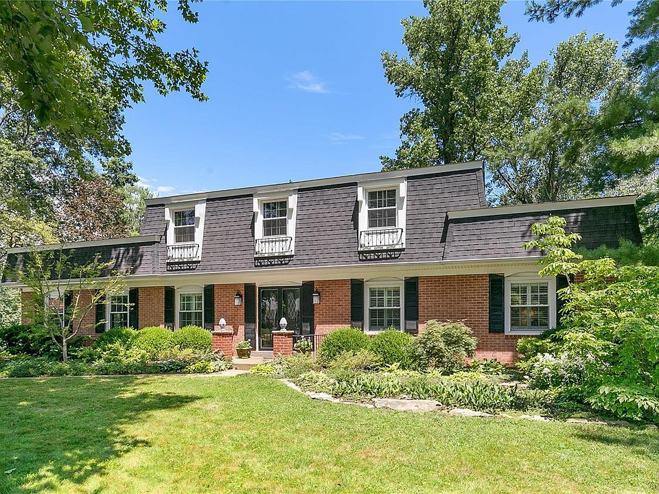 1st image of 523 Redondo Dr