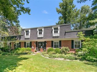 523 Redondo Dr, Chesterfield, MO 63017