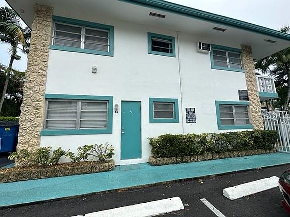 3rd image of 840 NE 17th Ter #5D