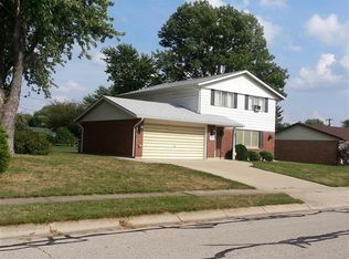 1899 Wilshire Dr, Xenia, OH 45385