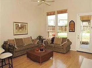 1829 Carlsbad Pl — Photo 3