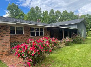 904 Hopewell Rd, Morganton, NC 28655