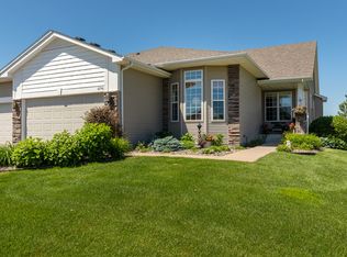 6756 Pine Arbor Blvd S, Cottage Grove, MN 55016