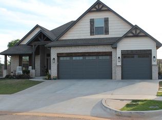 11724 SW 47th Pl, Mustang, OK 73064