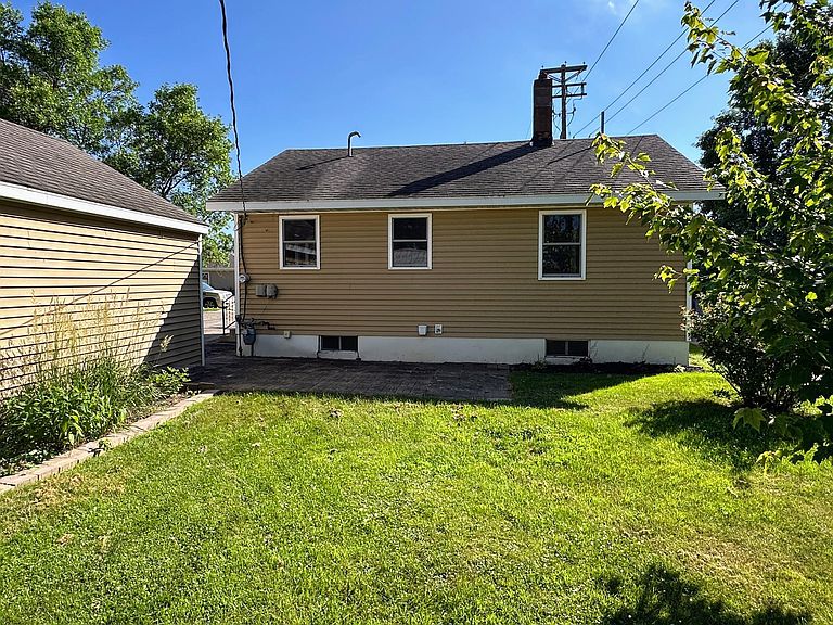 Listing photo 5