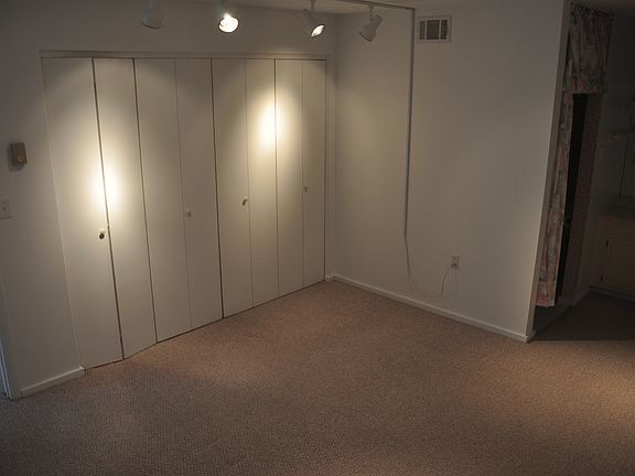 2nd image of 6 Strawberry Ln