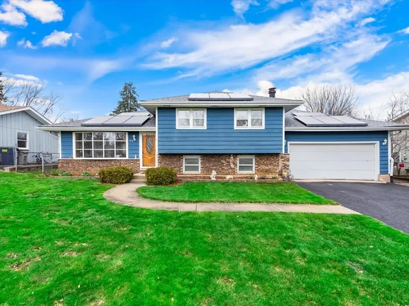 29W156 Bolles Ave, West Chicago, IL 60185