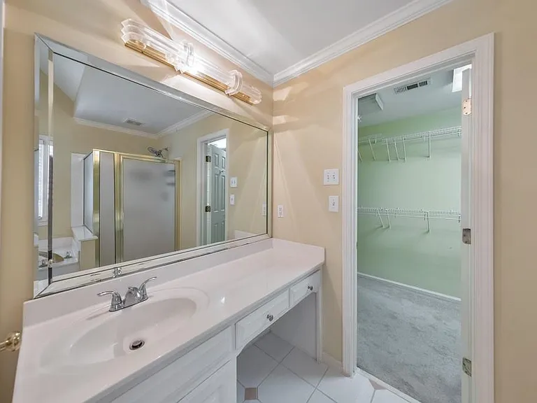 5321 Edgerton Dr — Photo 28
