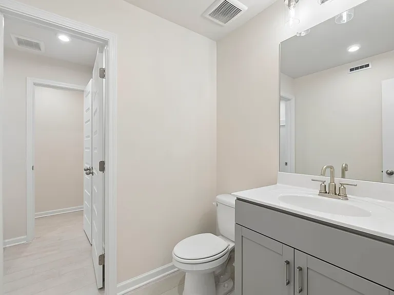 615 Club View Way — Photo 37