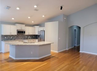 4562 Conroy Club Dr, Orlando, FL 32835