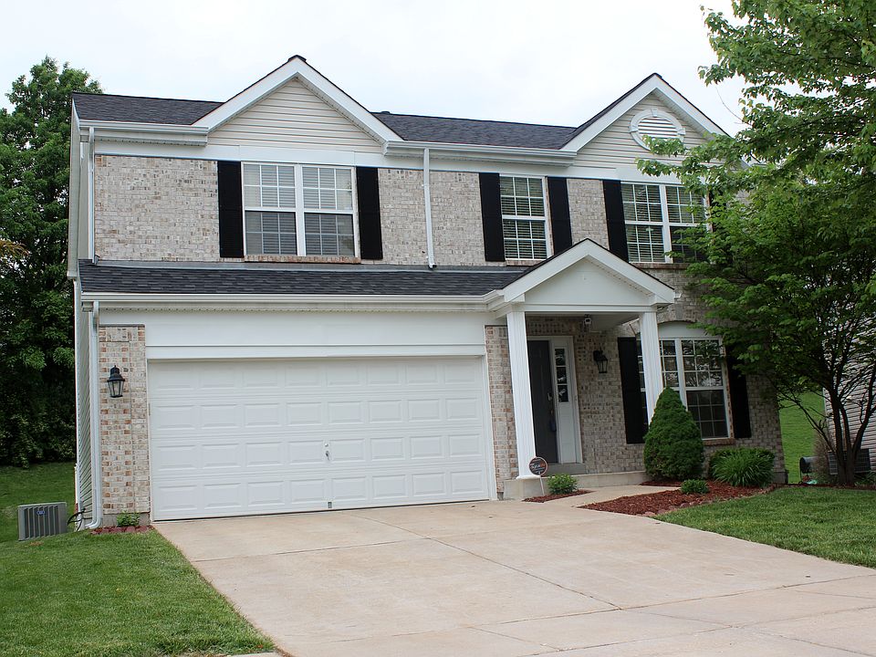 1st image of 121 Birchwood Trail Dr
