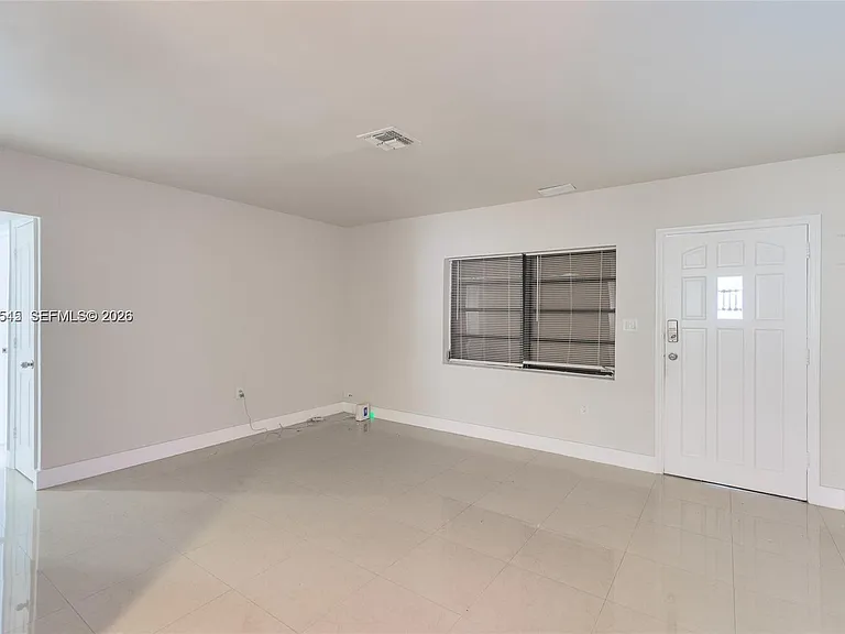 14601 NW 10th Ave #1 — Photo 3