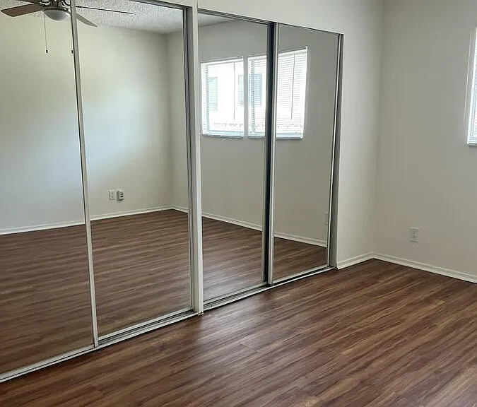 1900 Dracena Dr #1 — Photo 20