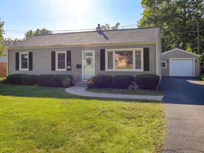 1212 Underwood Ter, Wheaton, IL, 60189