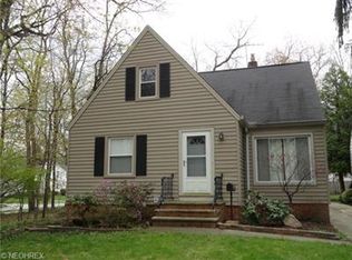 4130 Bluestone Rd, South Euclid, OH 44121