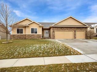 503 NE 46th St, Ankeny, IA 50021