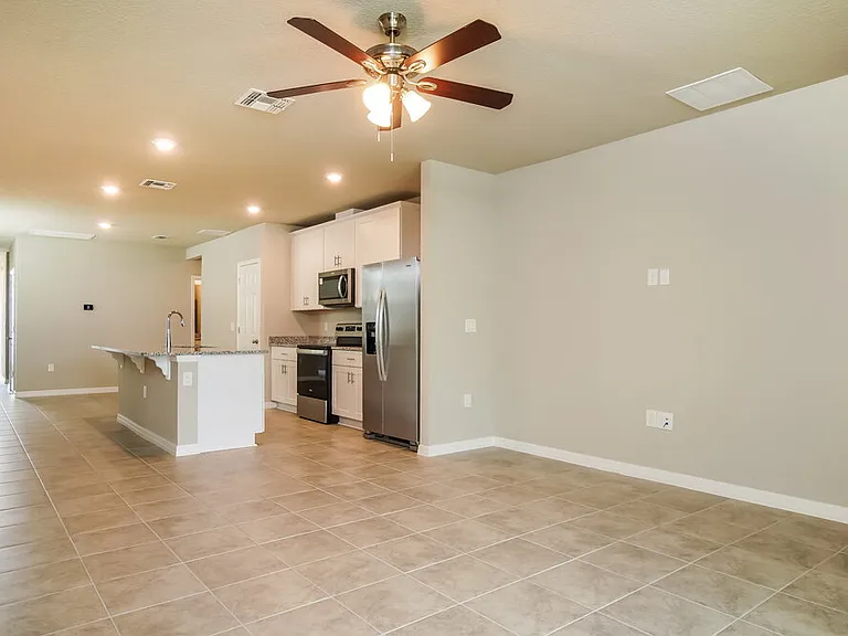 5261 Luke Hammock St — Photo 4