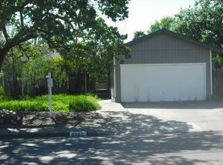 9693 Starr Rd, Windsor, CA 95492
