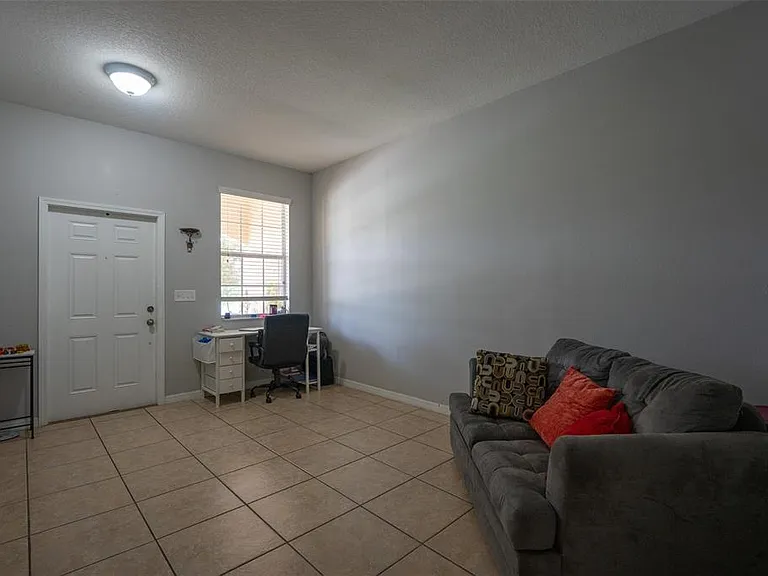 11191 Savannah Landing Cir — Photo 13