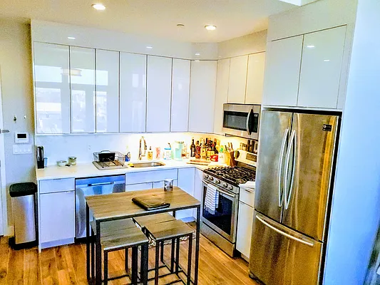 Rented by Corcoran | media 15