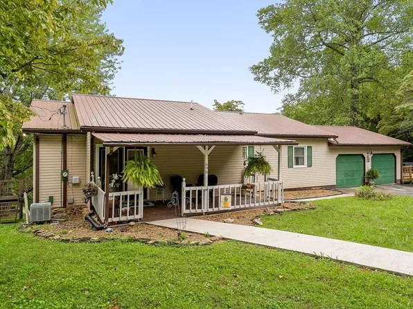 690 Ironwood Ave, Livingston, TN 38570