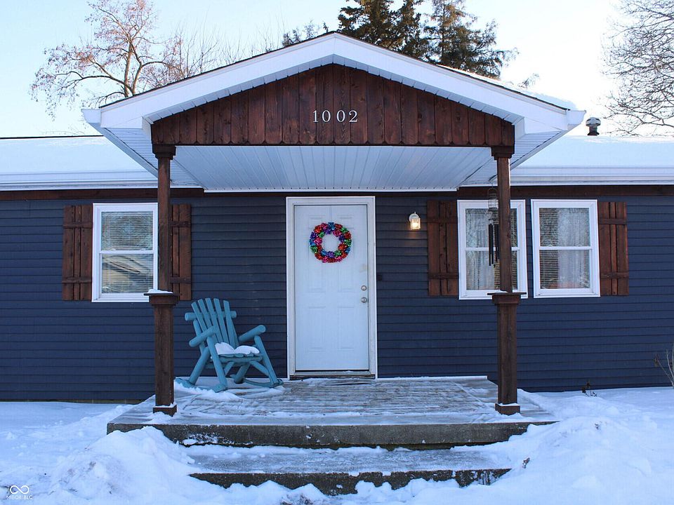 1st image of 1002 Collier St