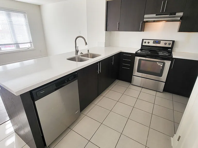 2420 Baronwood Dr #34-04 — Photo 5