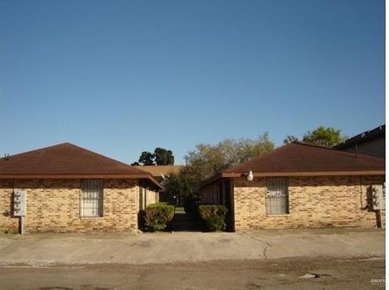 2nd image of 2705 N 30th St