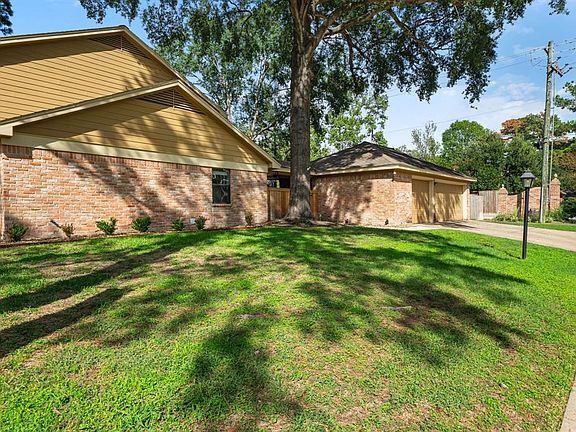 4th image of 13602 Glen Erica Dr