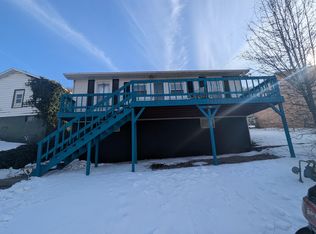 1308 Terrace St, Hinton, WV 25951