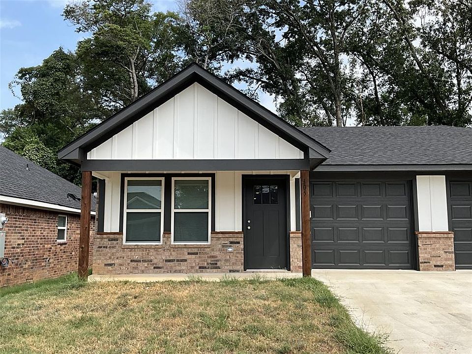 1st image of 105 Chloe Dr