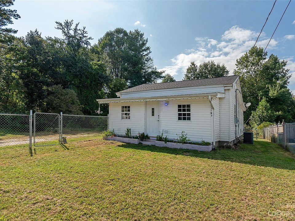 218 Allen Rd, East Flat Rock, NC 28726 Zillow