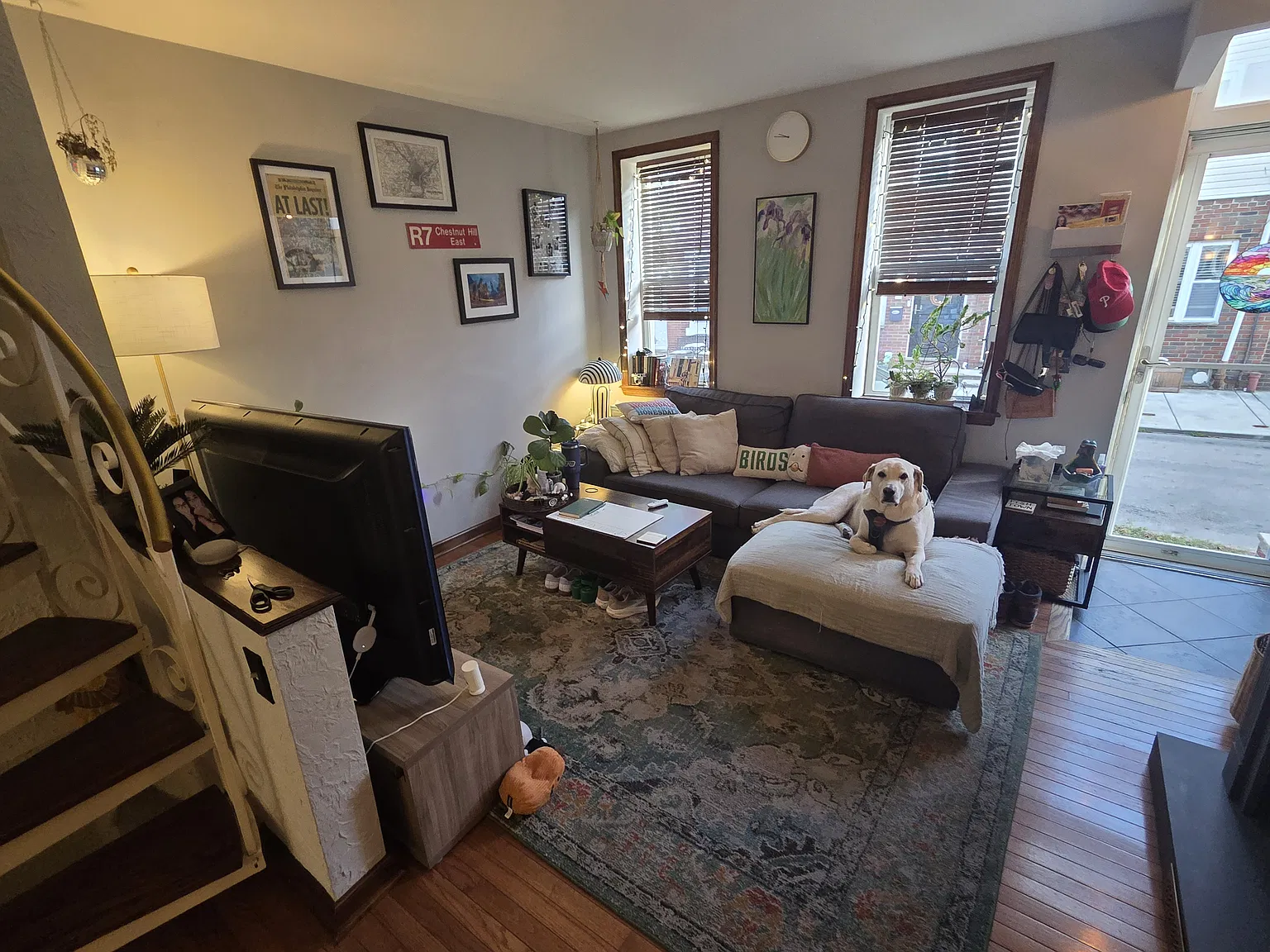 2 bed, 952 sqft, $2,200 — Photo 1