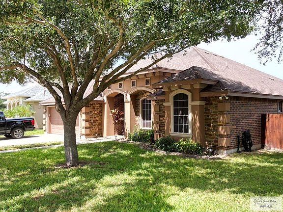 3rd image of 2114 Stonegate Dr