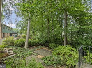 4033 41st St N, Arlington, VA 22207