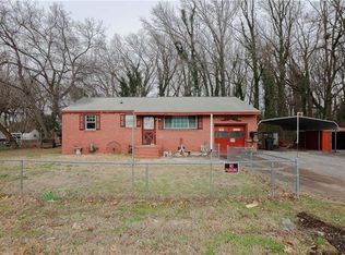 116 Roland Dr, Hampton, VA 23669