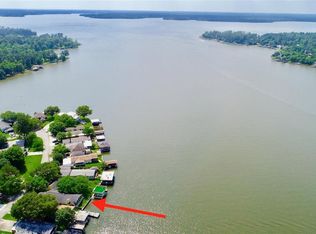14216 Shadow Bay Dr, Willis, TX 77318