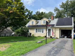 66 Lancaster Rd, Bristol, CT 06010