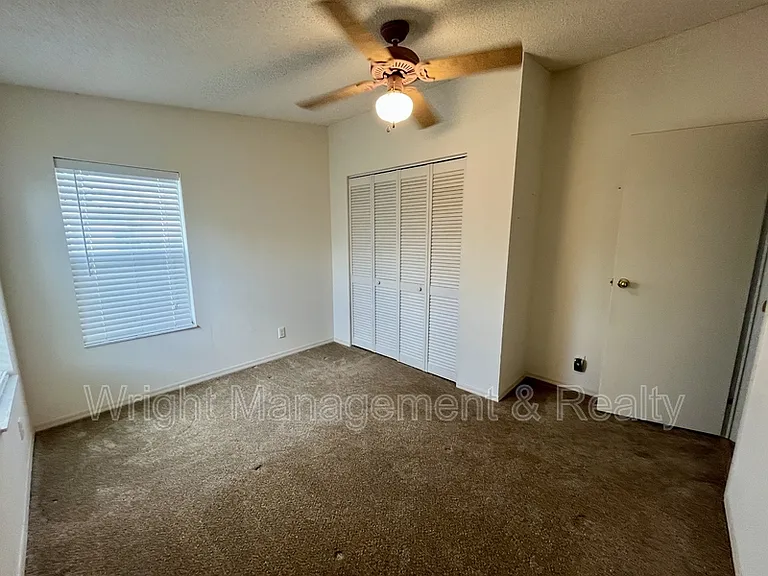10614 Hayden Ave — Photo 15