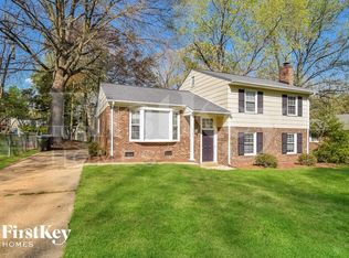 2104 Gracewood Dr, Greensboro, NC 27408