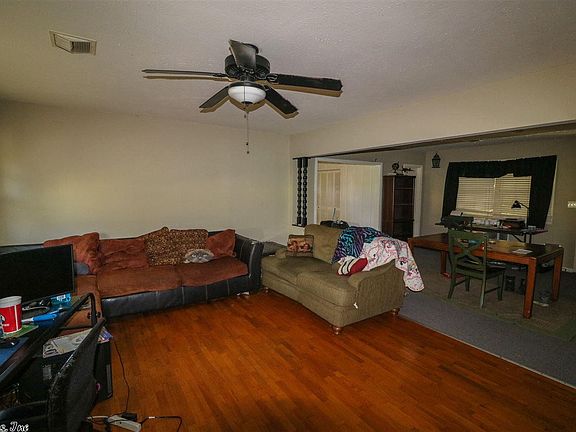 5th image of 14 Marshall Dr